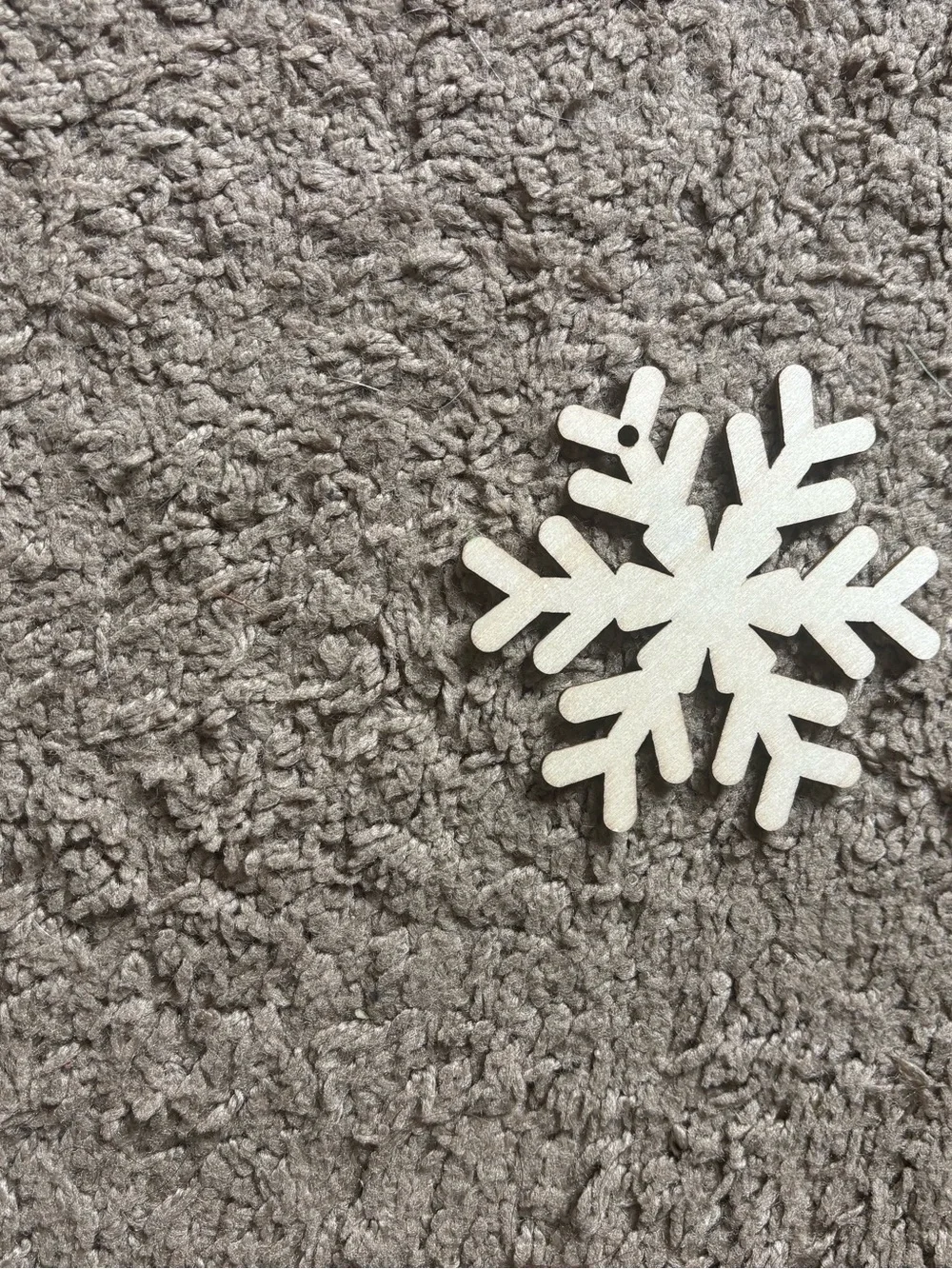 Green Snowflake Holiday Ornament - Decorative Accent